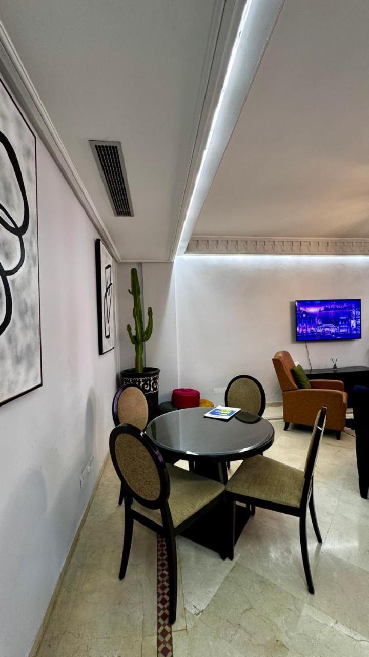 Lux Apt, Prime Location, Jacuzzi
