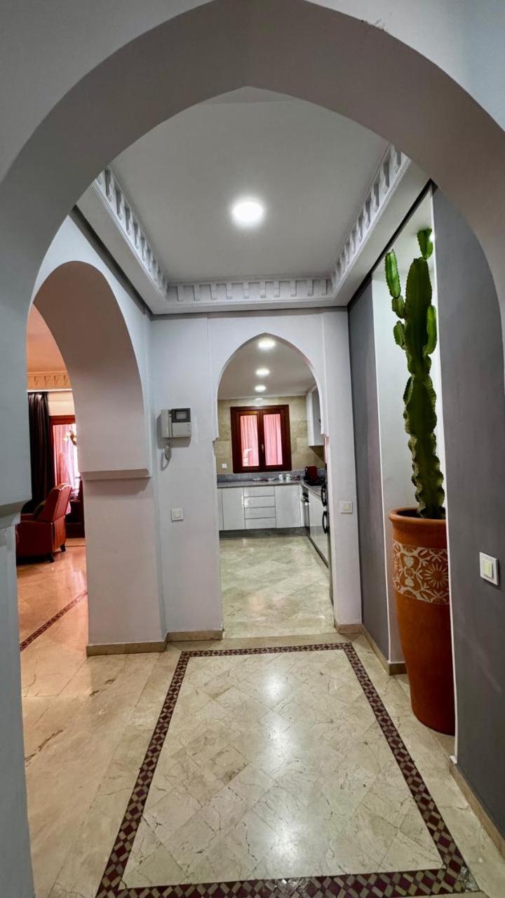 Lux Apt, Prime Location, Jacuzzi Apartment Marrakesh